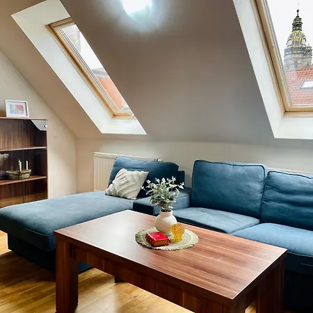Stylovy Mezonet Apartment